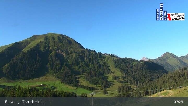 Archiv Foto Webcam Berwang: Thaneller-Sesselbahn