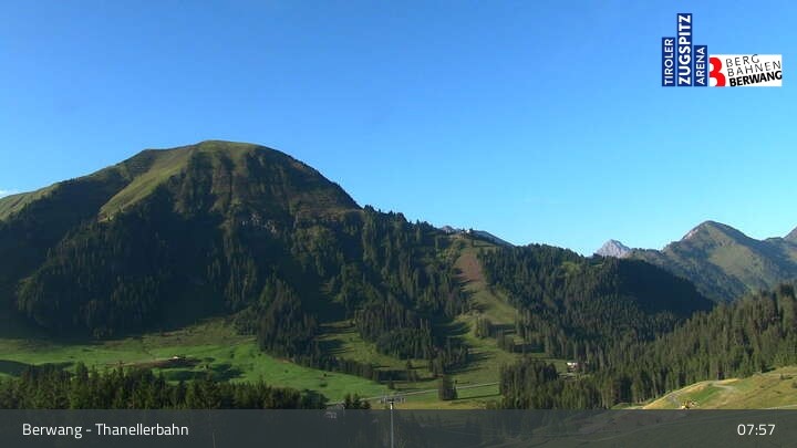 Archiv Foto Webcam Berwang: Thaneller-Sesselbahn