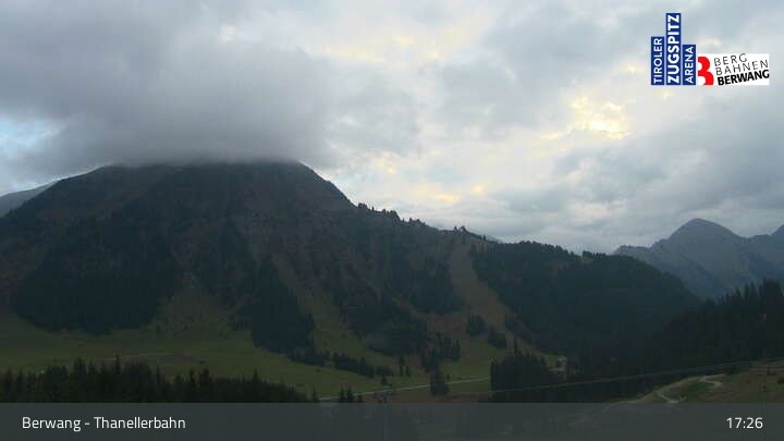 Archiv Foto Webcam Berwang: Thaneller-Sesselbahn