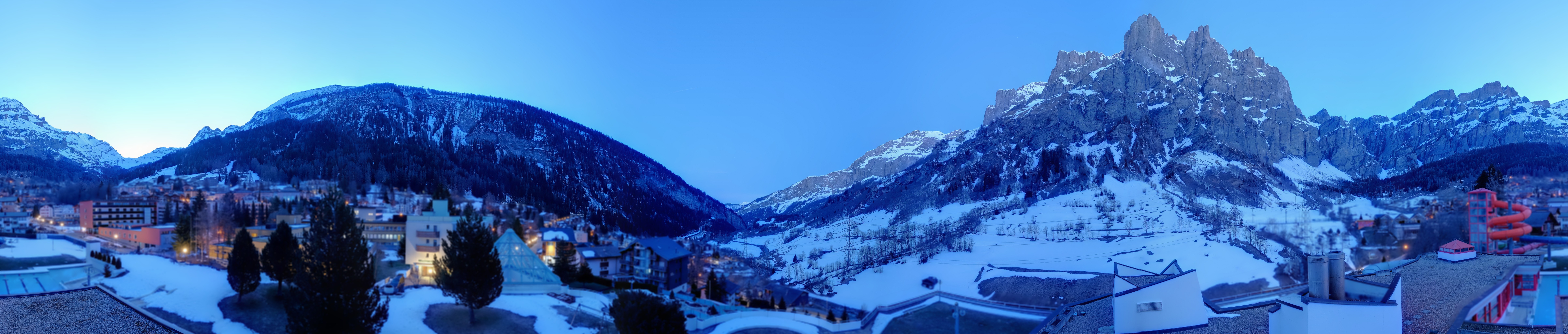 Archived image Webcam Leukerbad: Thermal Bath