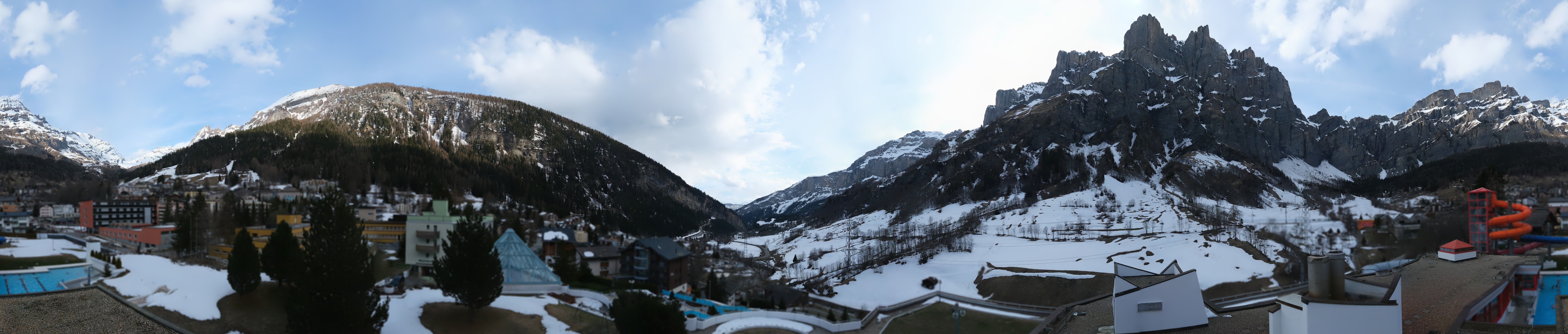 Archived image Webcam Leukerbad: Thermal Bath