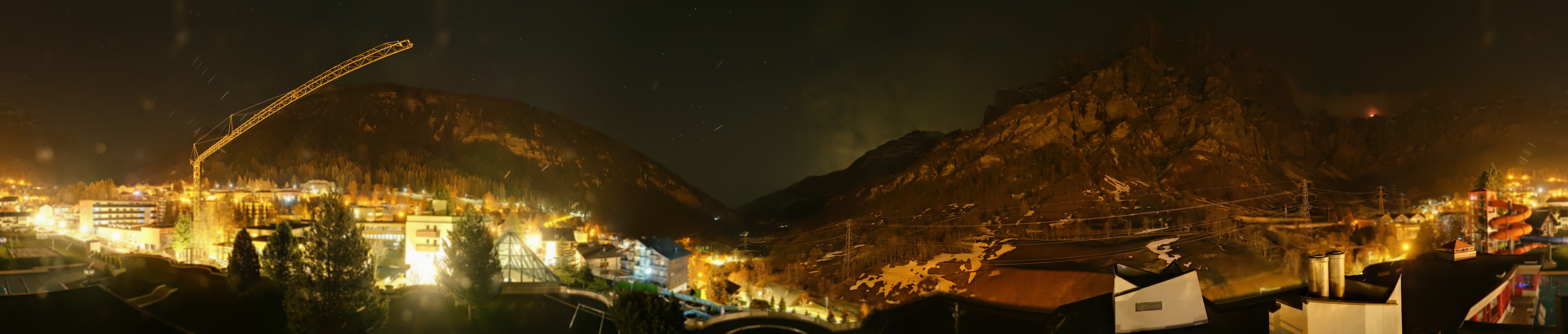 Archived image Webcam Leukerbad: Thermal Bath