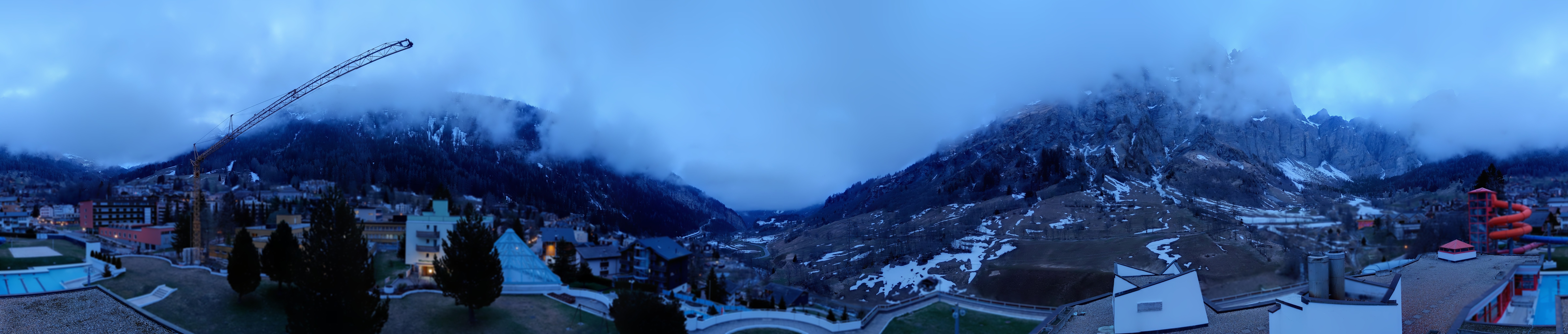 Archived image Webcam Leukerbad: Thermal Bath