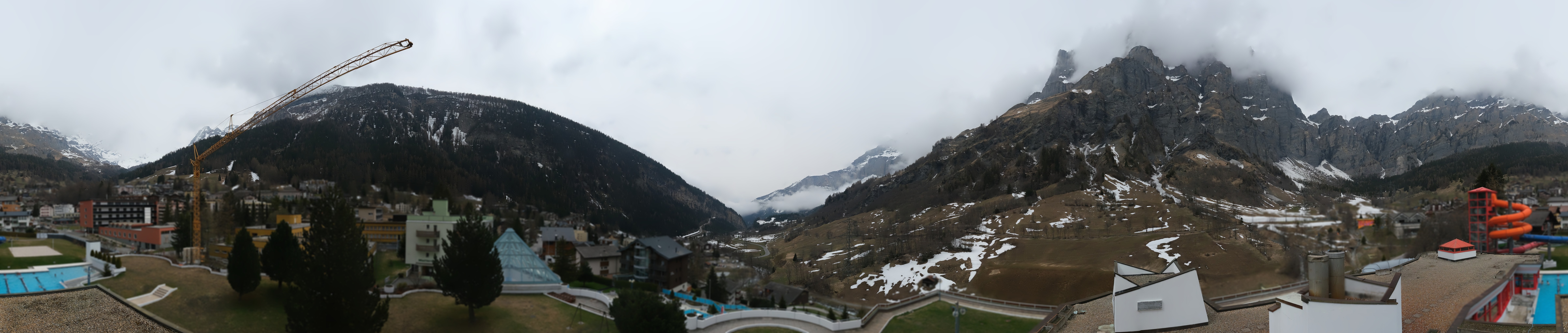 Archived image Webcam Leukerbad: Thermal Bath