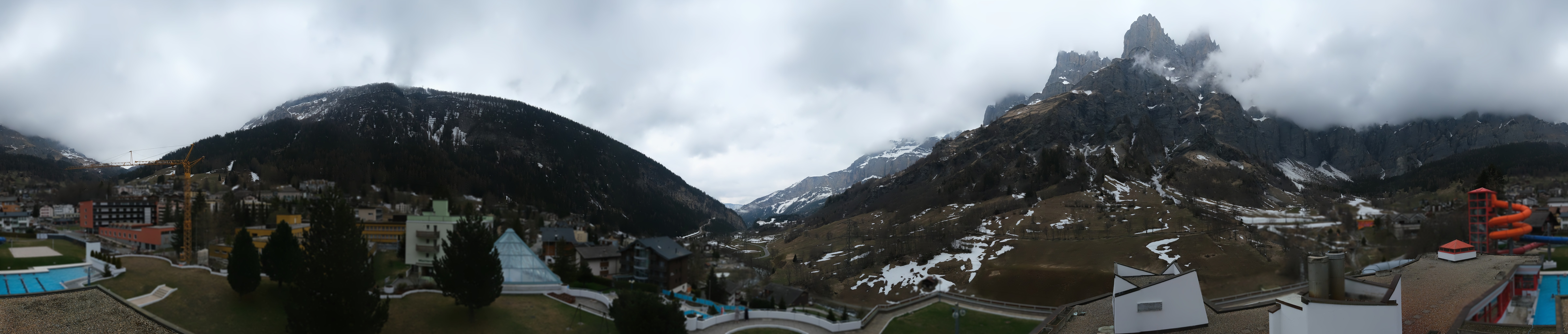 Archived image Webcam Leukerbad: Thermal Bath