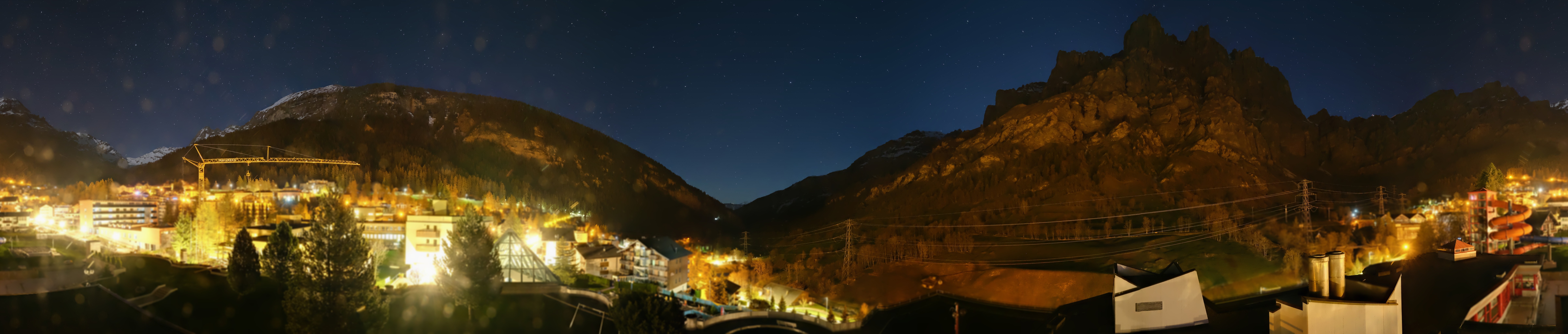 Archived image Webcam Leukerbad: Thermal Bath