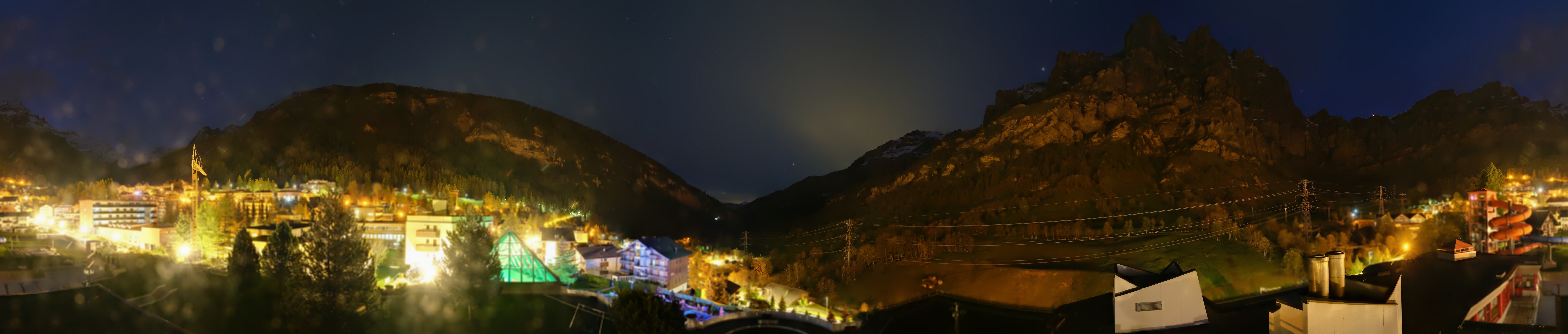 Archived image Webcam Leukerbad: Thermal Bath