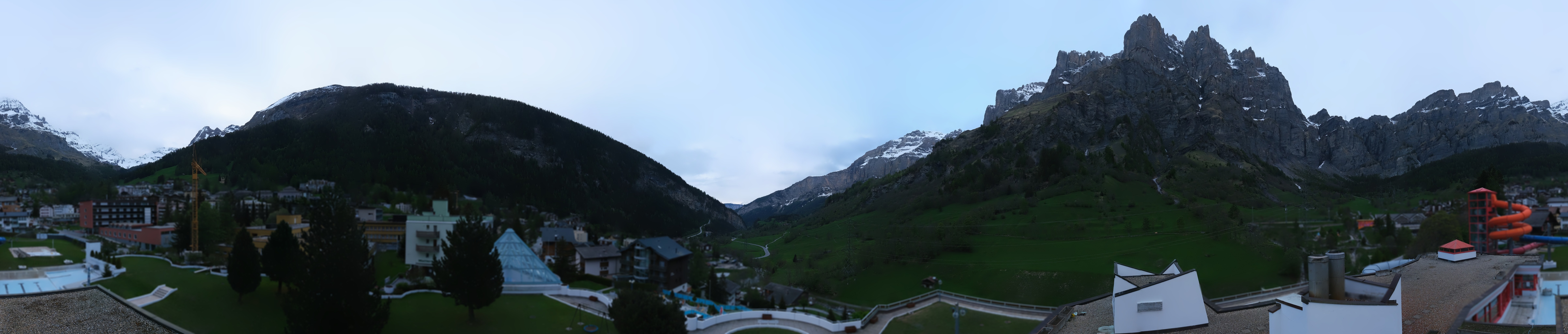 Archived image Webcam Leukerbad: Thermal Bath