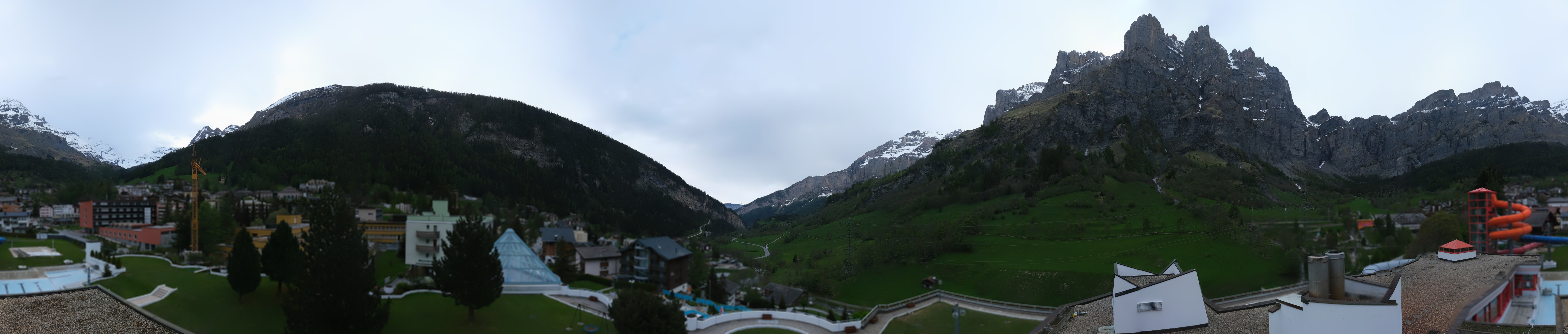 Archived image Webcam Leukerbad: Thermal Bath