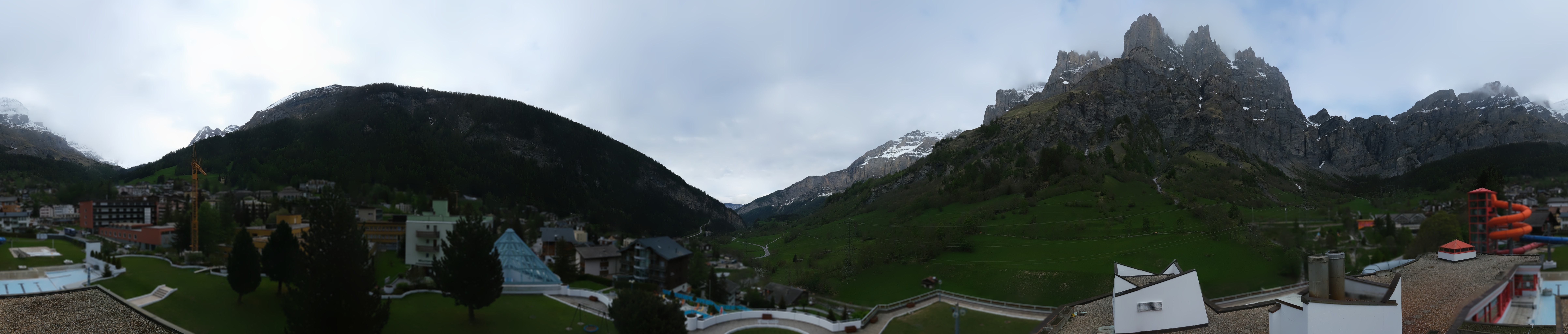 Archived image Webcam Leukerbad: Thermal Bath