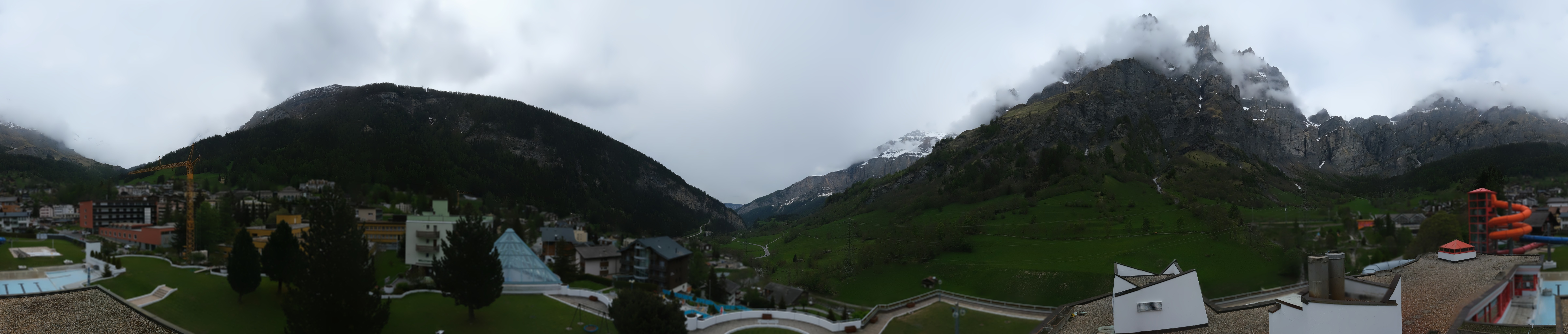 Archived image Webcam Leukerbad: Thermal Bath