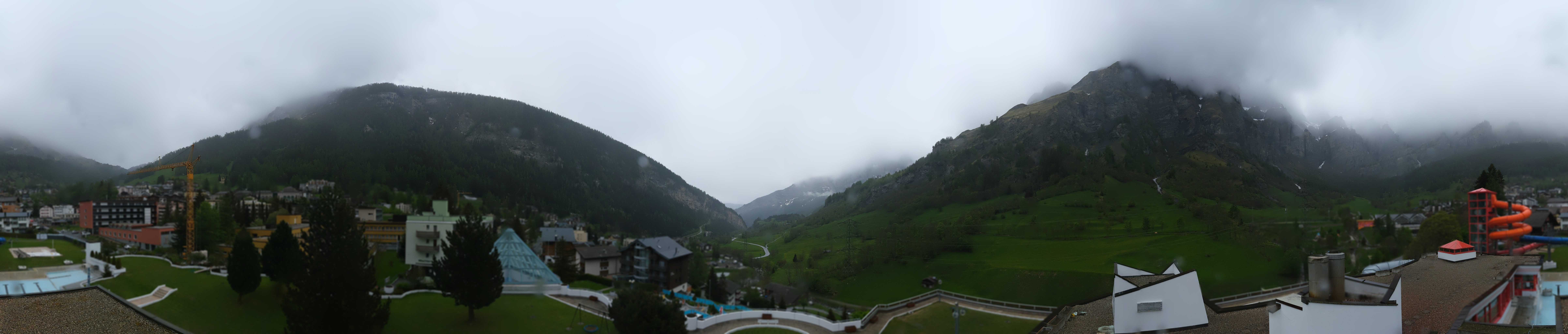 Archived image Webcam Leukerbad: Thermal Bath