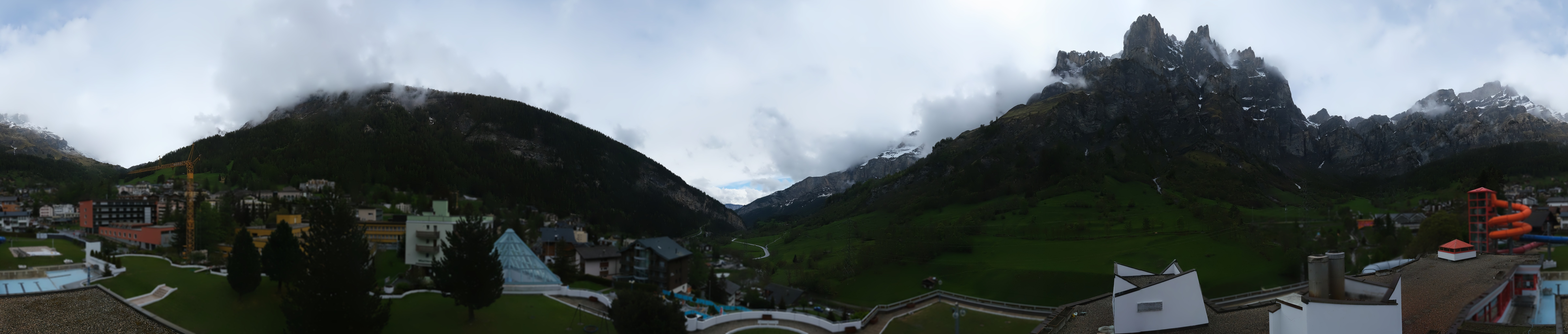 Archived image Webcam Leukerbad: Thermal Bath