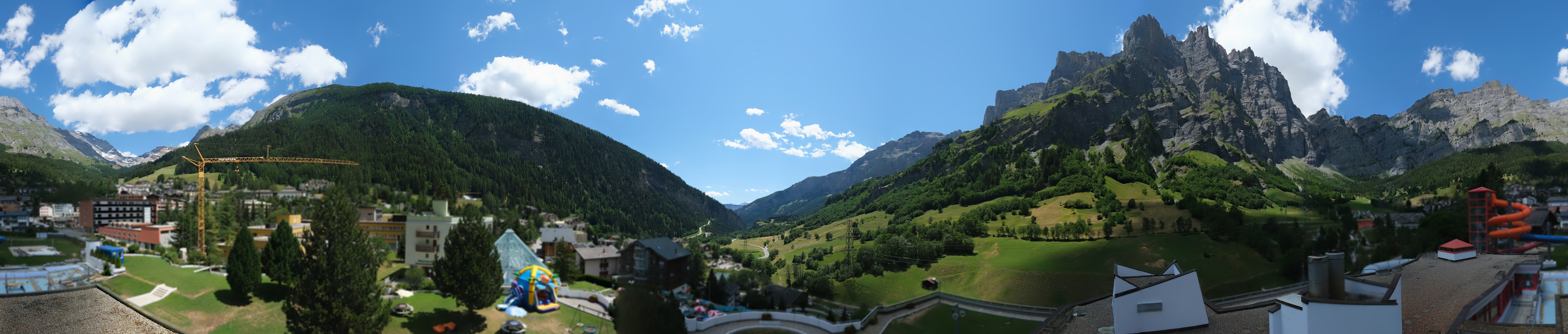 Archived image Webcam Leukerbad: Thermal Bath