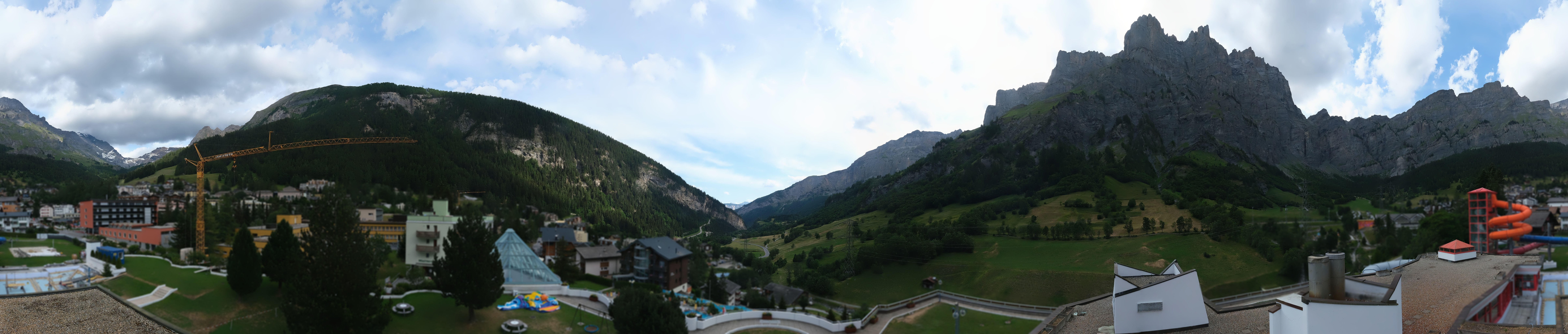 Archived image Webcam Leukerbad: Thermal Bath