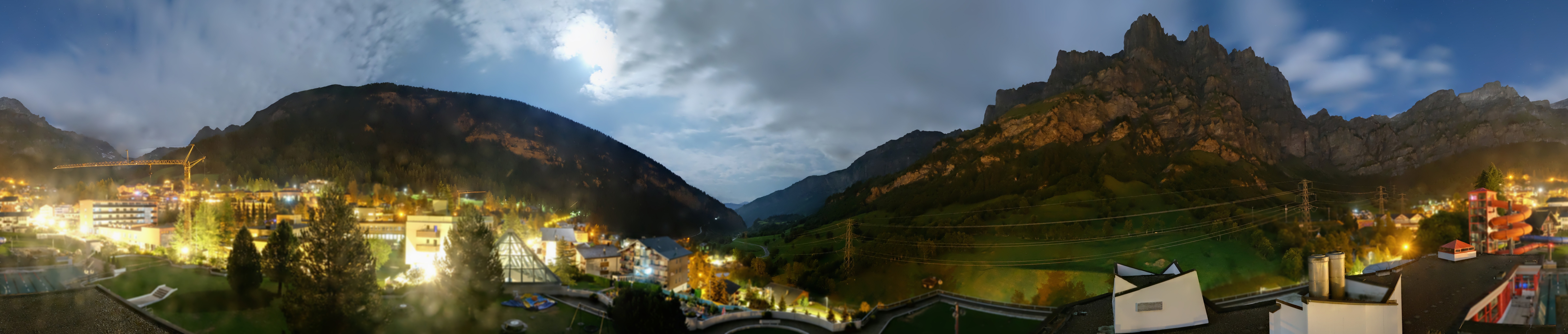 Archived image Webcam Leukerbad: Thermal Bath