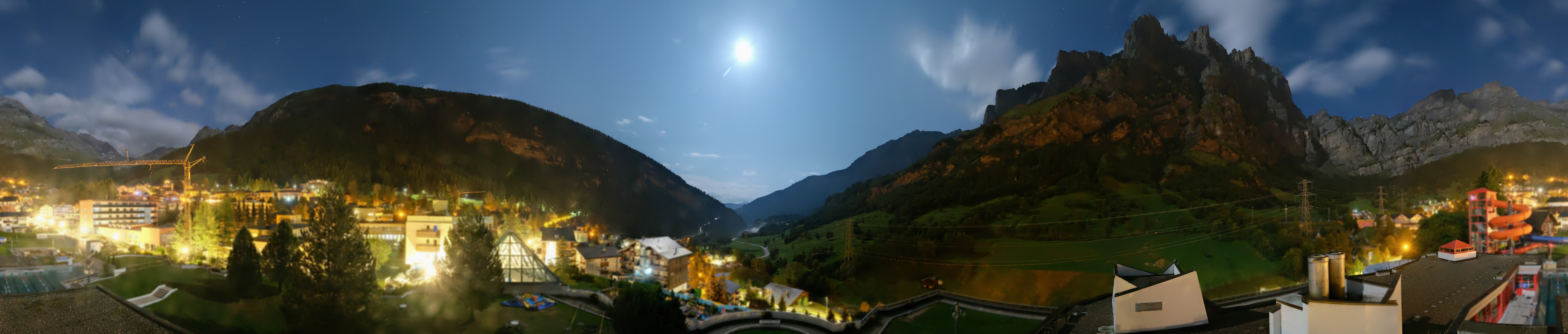 Archived image Webcam Leukerbad: Thermal Bath