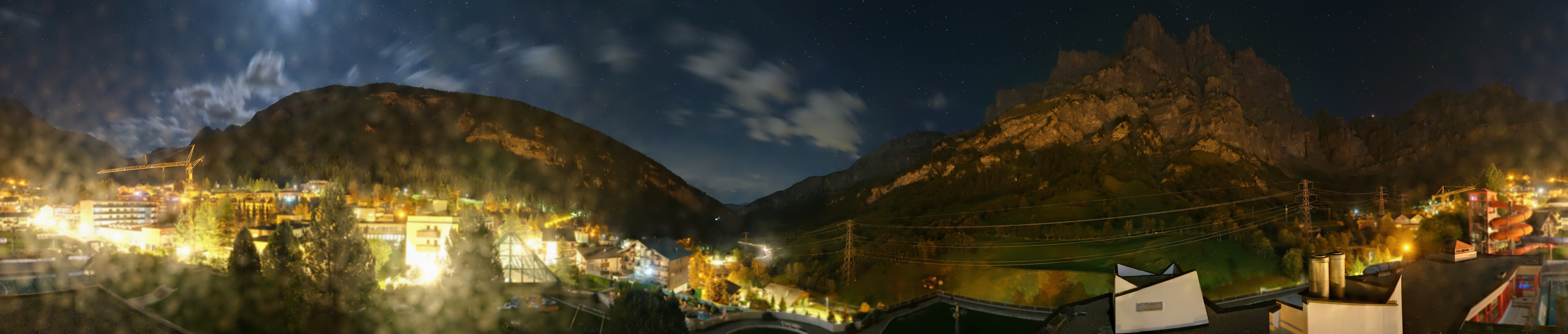 Archived image Webcam Leukerbad: Thermal Bath