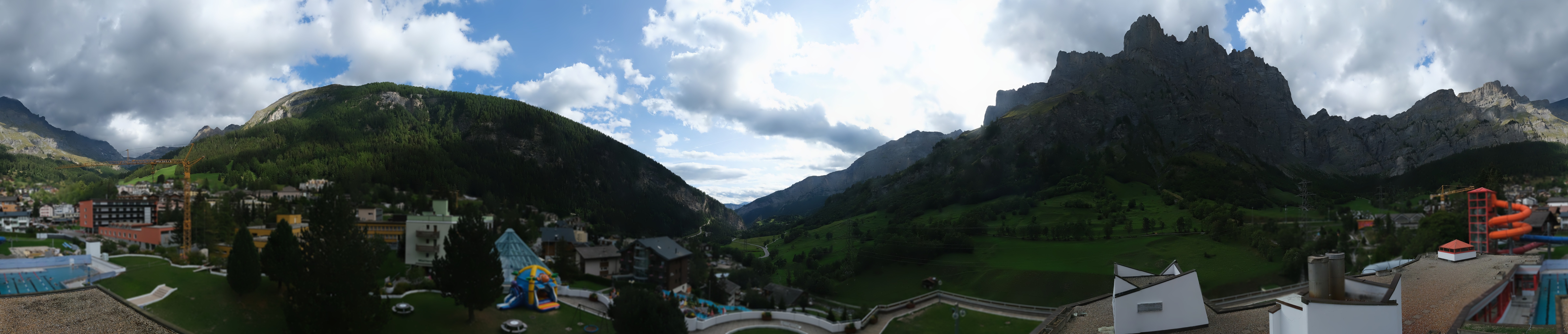 Archived image Webcam Leukerbad: Thermal Bath