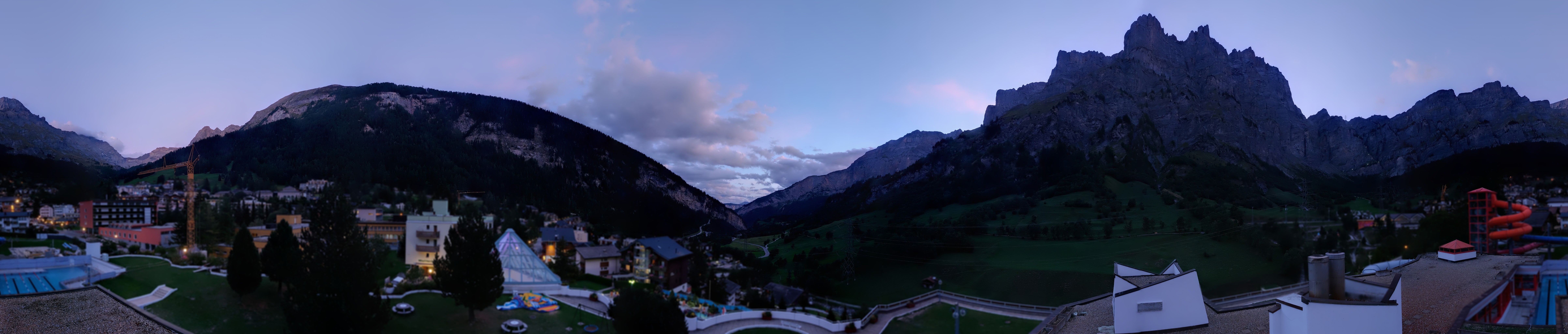 Archived image Webcam Leukerbad: Thermal Bath