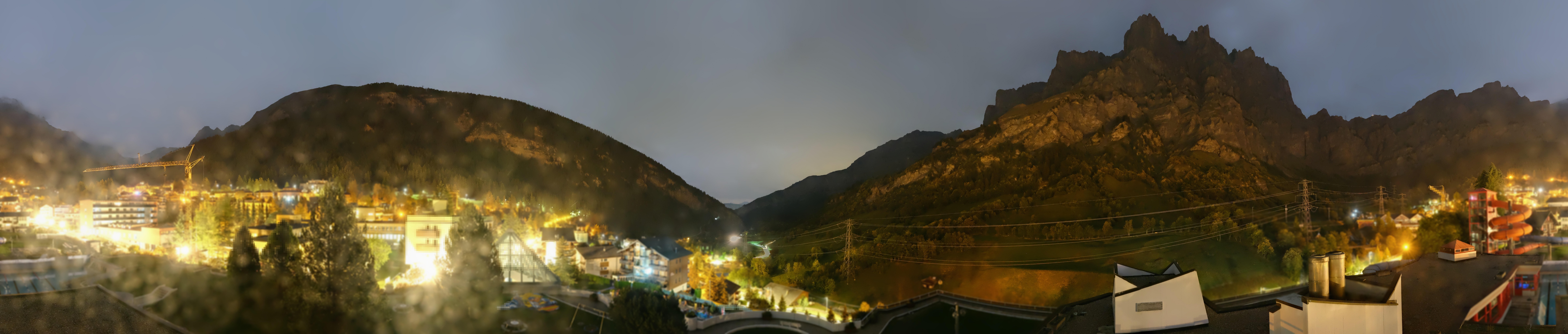 Archiv Foto Webcam Leukerbad: Therme