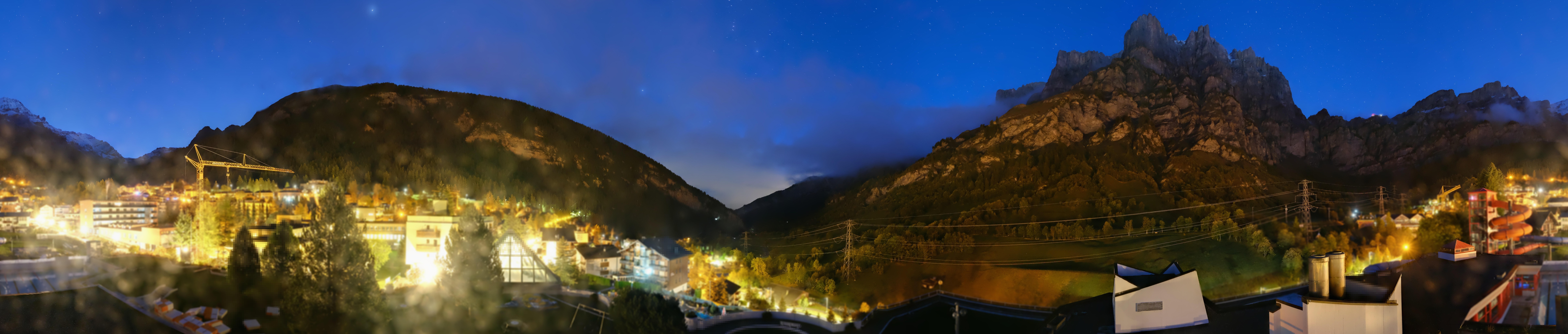 Archived image Webcam Leukerbad: Thermal Bath