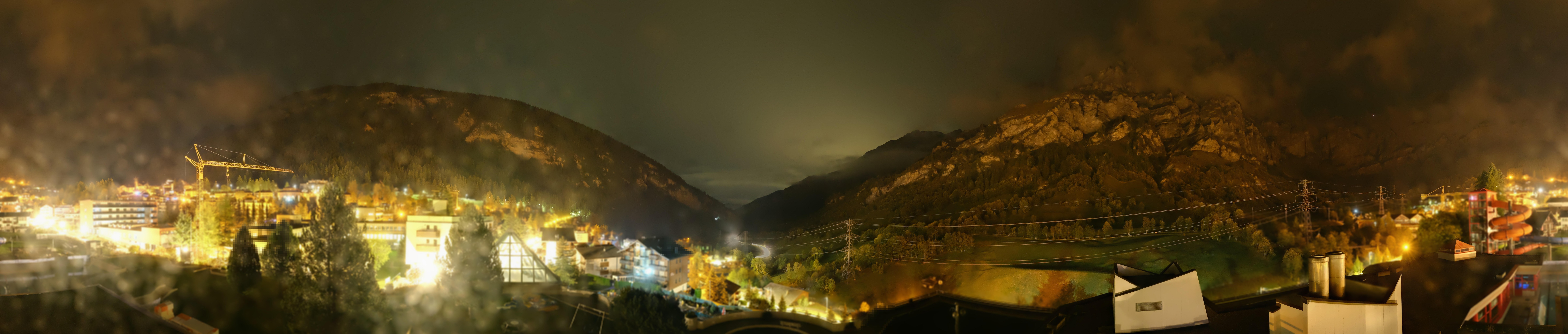 Archived image Webcam Leukerbad: Thermal Bath
