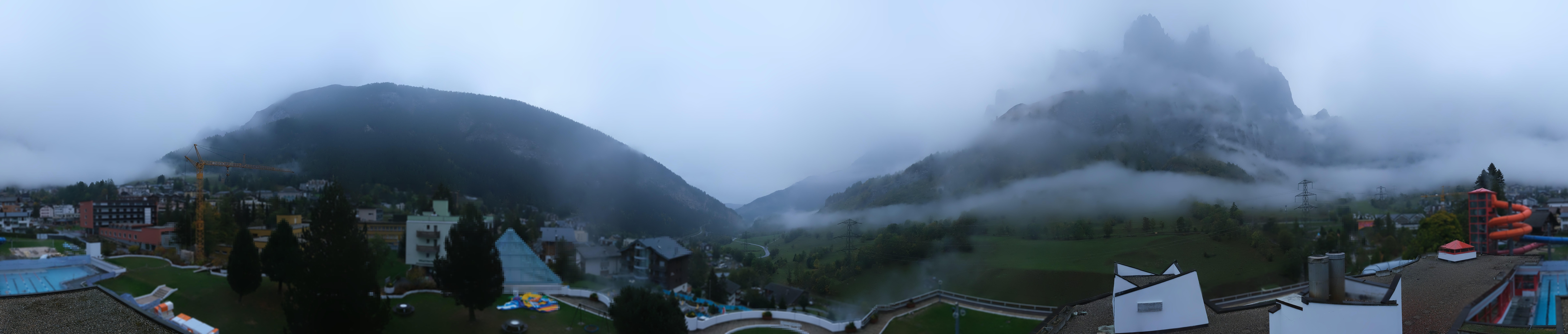 Archived image Webcam Leukerbad: Thermal Bath
