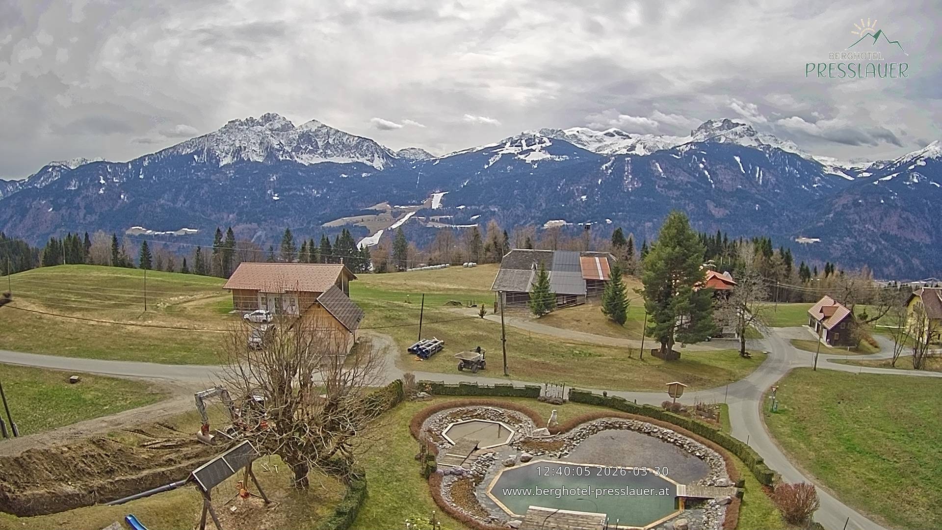 Archiv Foto Webcam Ausblick vom Berghotel Presslauer in Kärnten