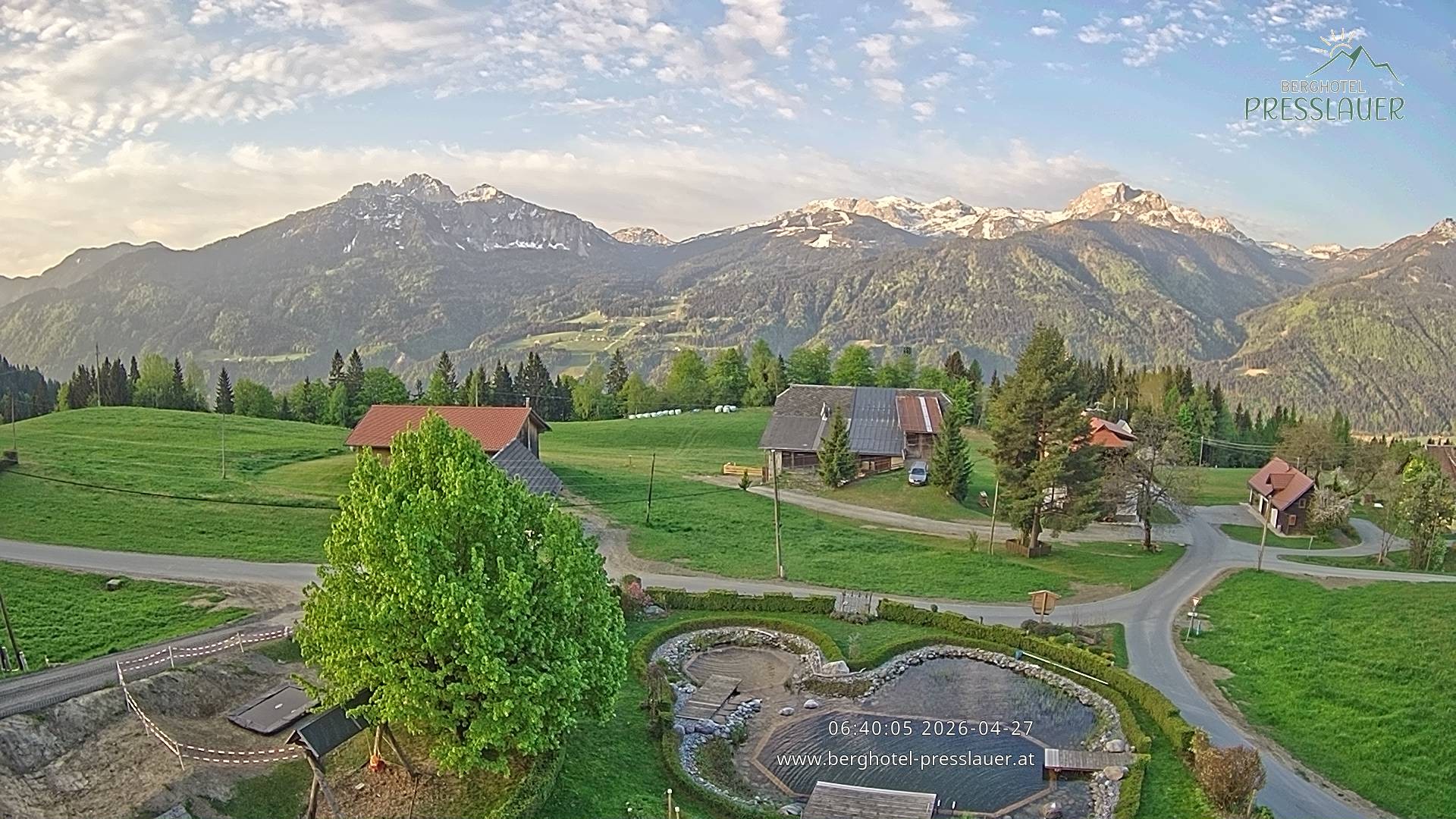 Archiv Foto Webcam Ausblick vom Berghotel Presslauer in Kärnten