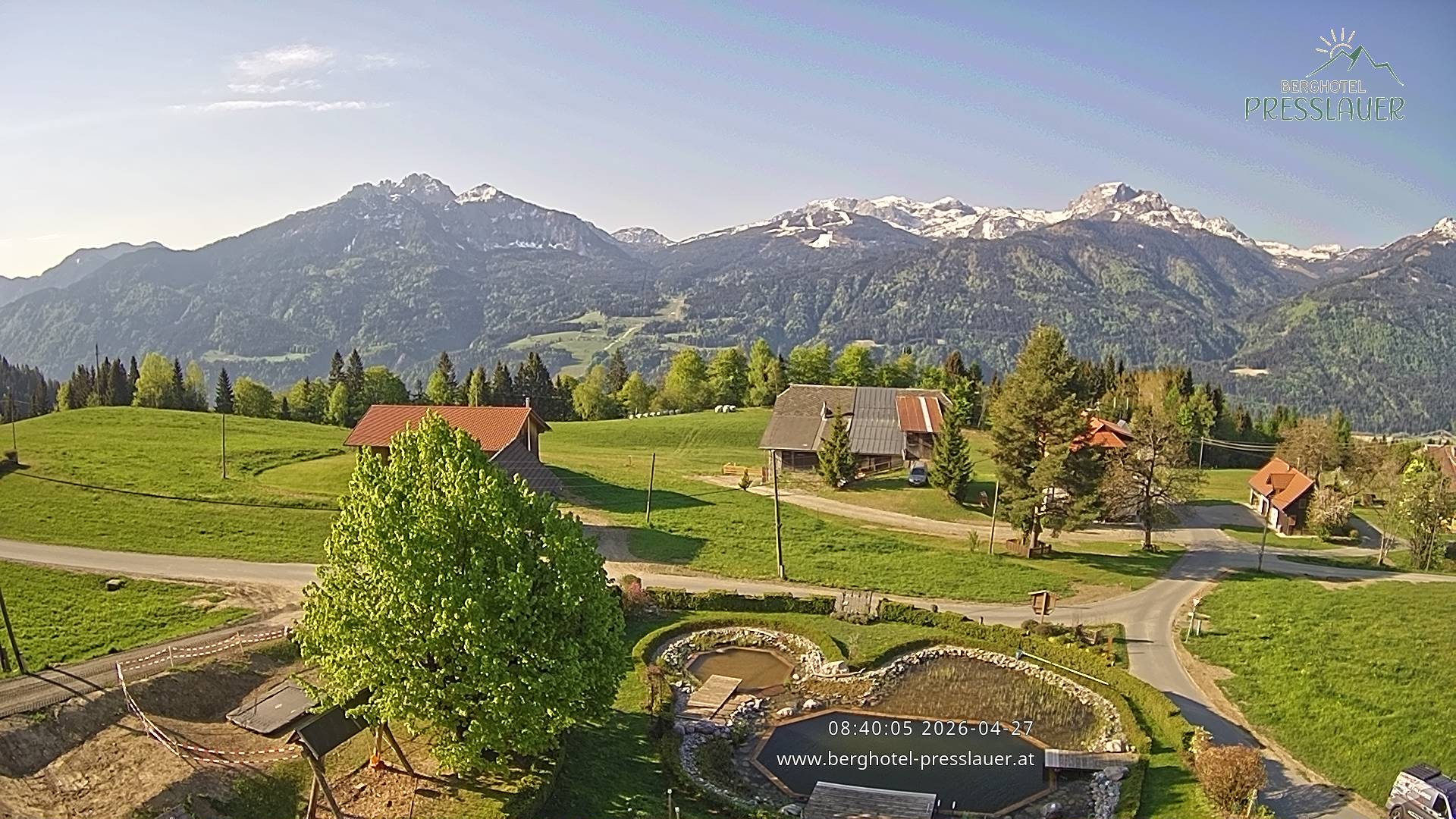 Archiv Foto Webcam Ausblick vom Berghotel Presslauer in Kärnten