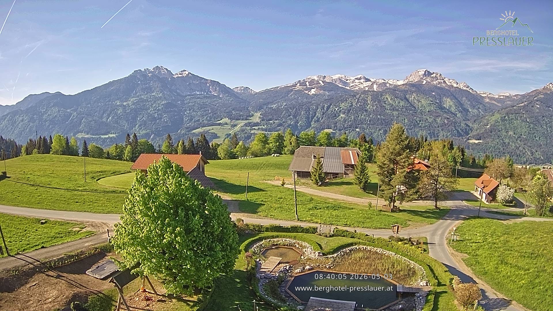 Archived image Webcam View from Mountain Hotel Presslauer