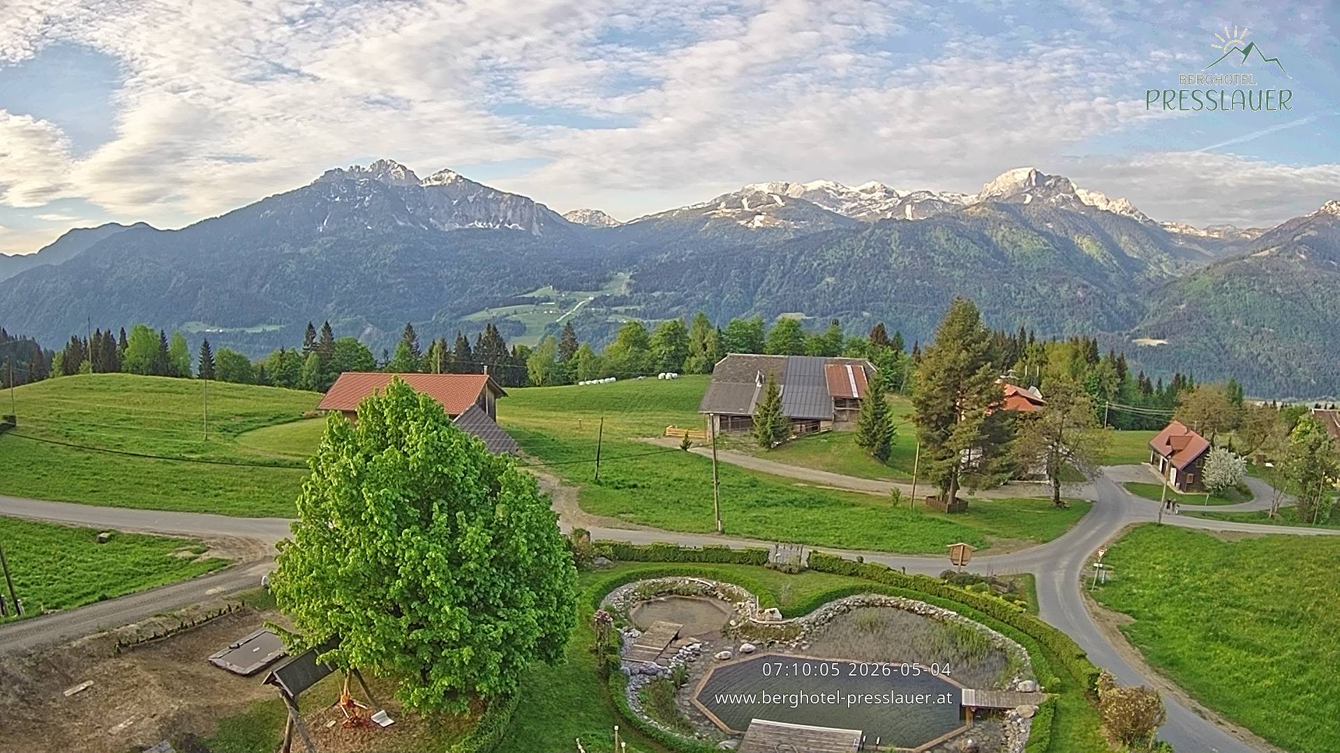 Archiv Foto Webcam Ausblick vom Berghotel Presslauer in Kärnten
