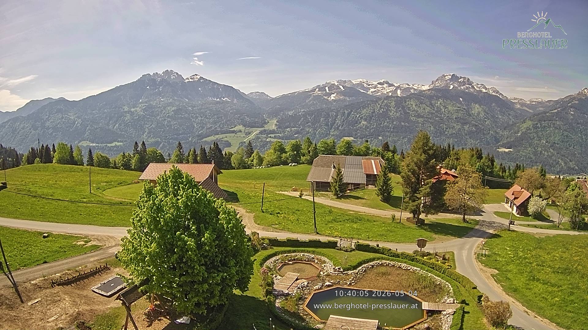 Archived image Webcam View from Mountain Hotel Presslauer