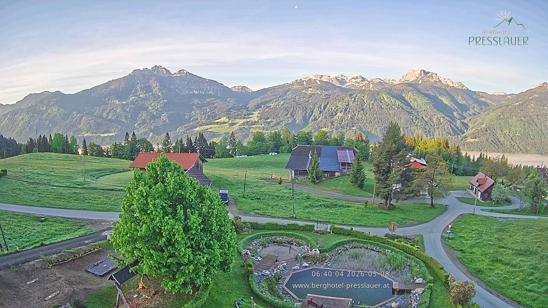 Archiv Foto Webcam Ausblick vom Berghotel Presslauer in Kärnten
