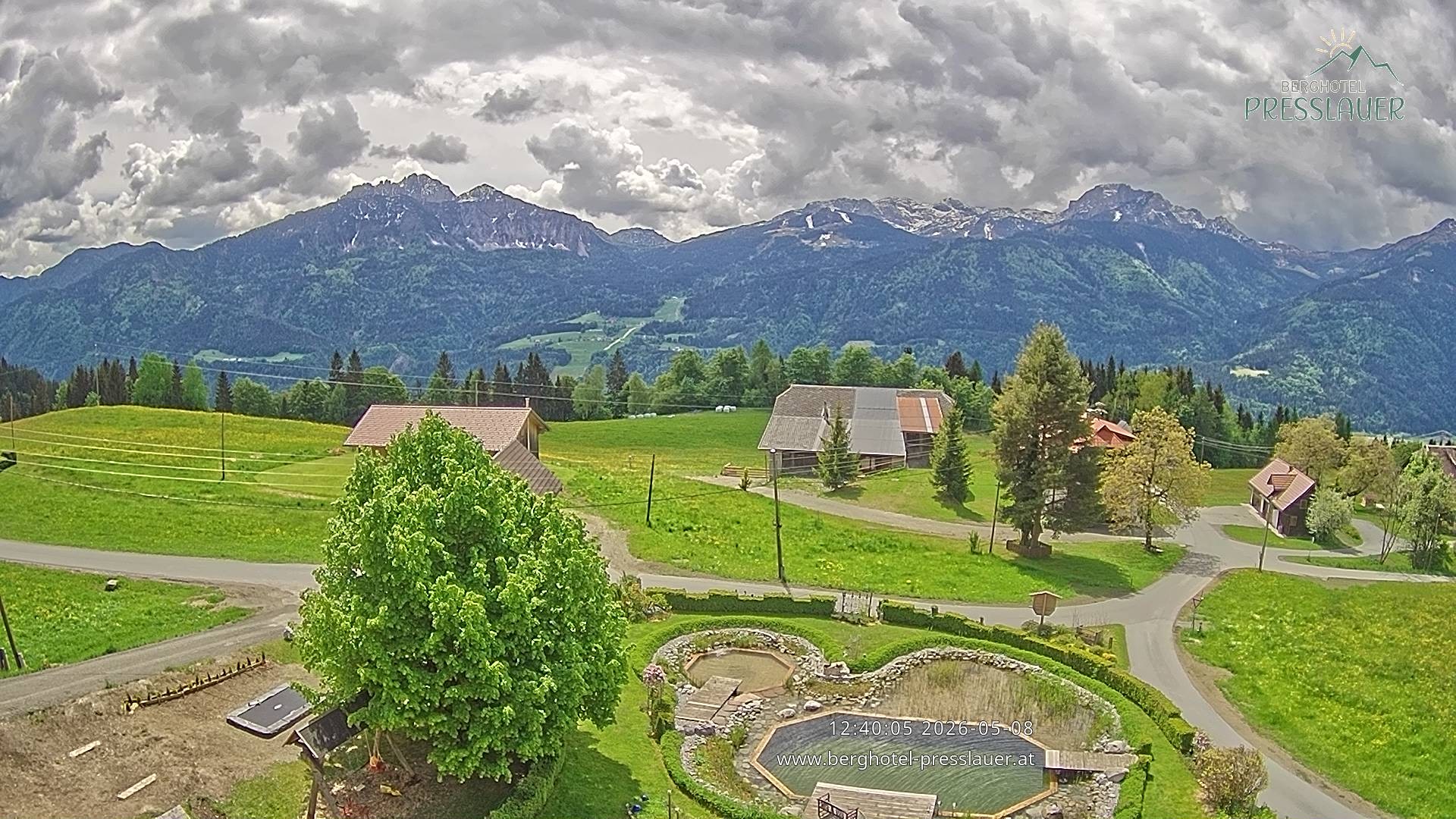 Archiv Foto Webcam Ausblick vom Berghotel Presslauer in Kärnten