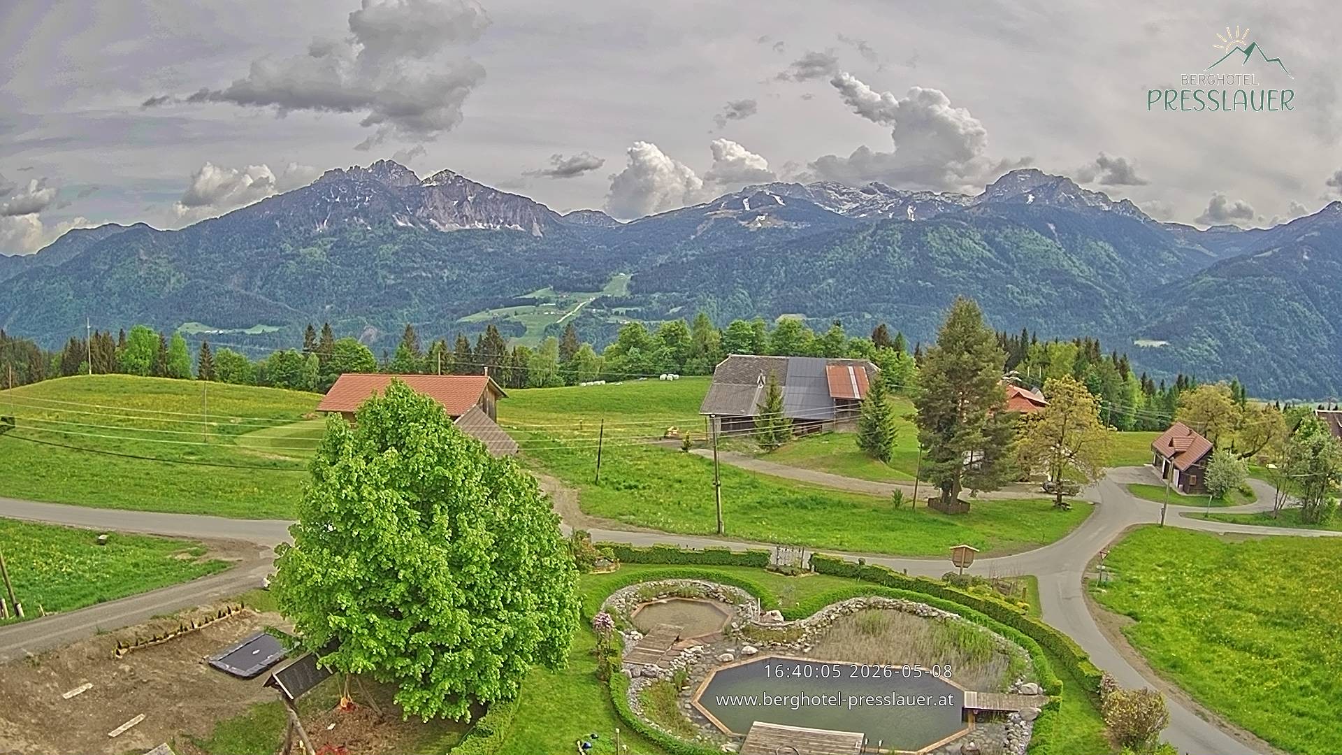 Archiv Foto Webcam Ausblick vom Berghotel Presslauer in Kärnten