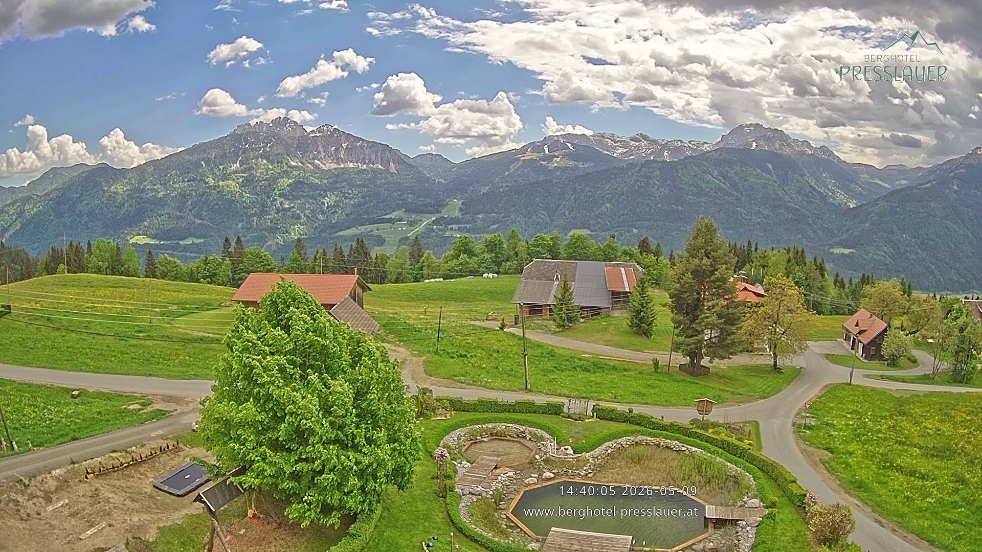 Archiv Foto Webcam Ausblick vom Berghotel Presslauer in Kärnten