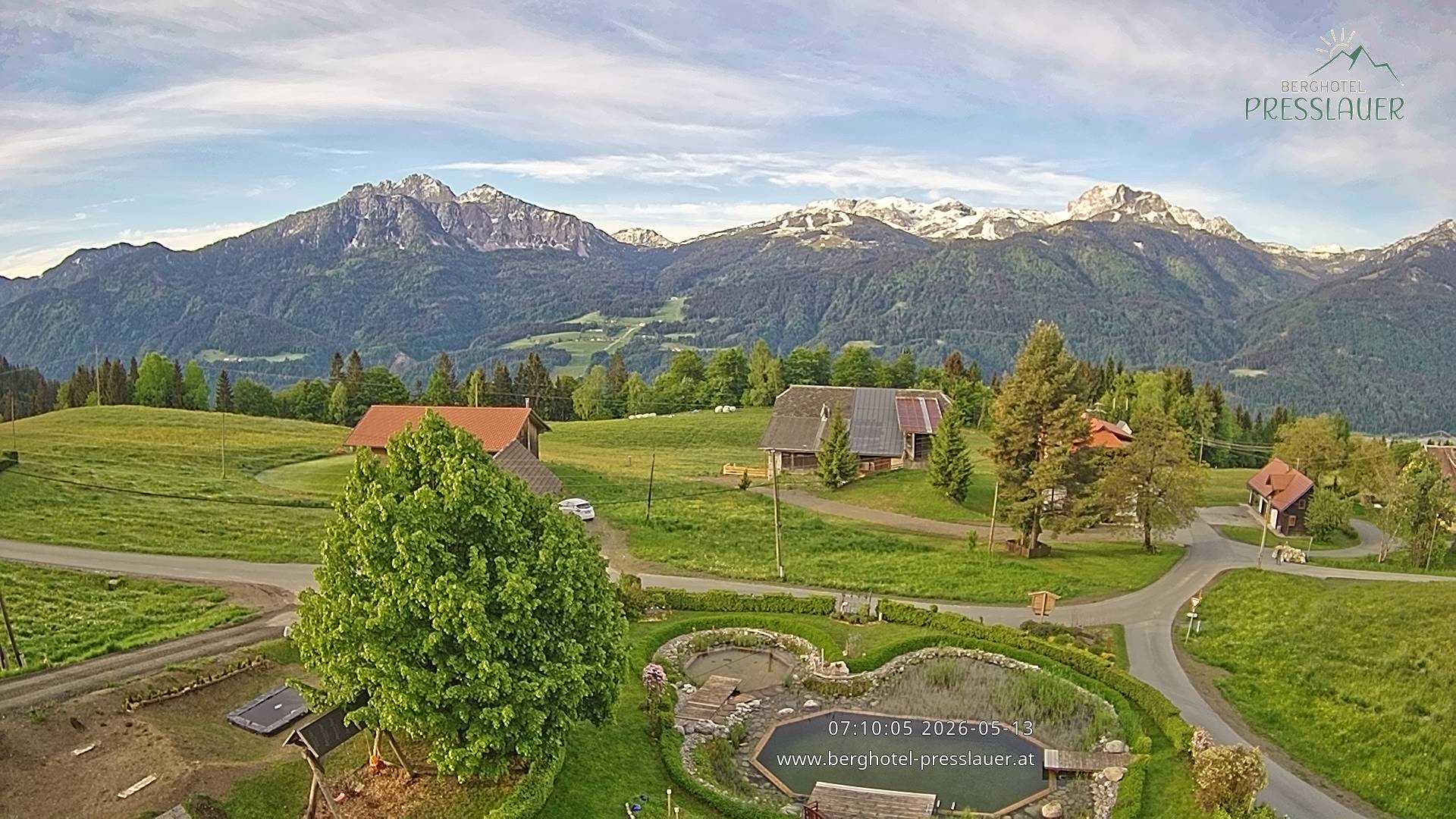 Archiv Foto Webcam Ausblick vom Berghotel Presslauer in Kärnten