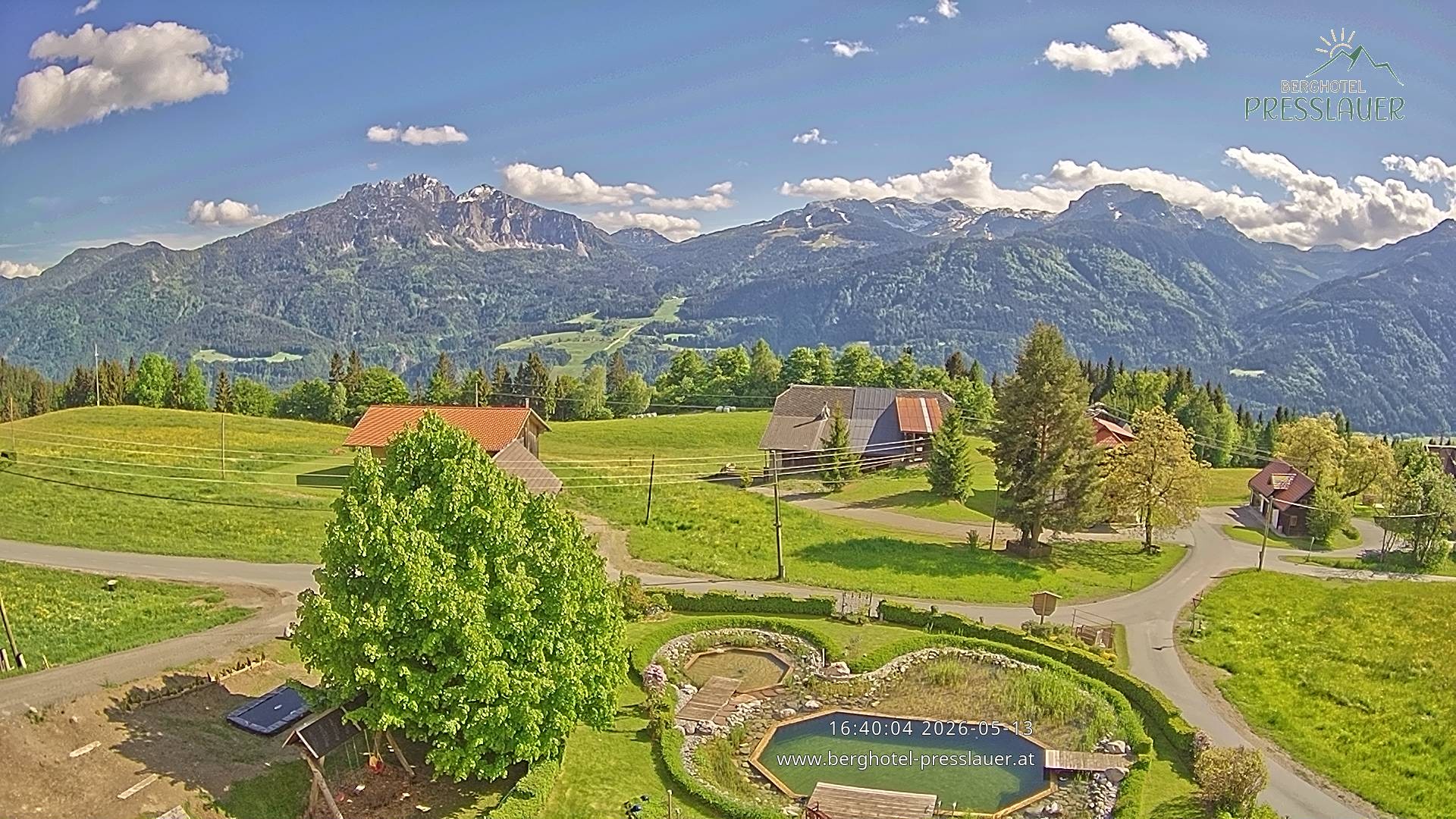 Archiv Foto Webcam Ausblick vom Berghotel Presslauer in Kärnten