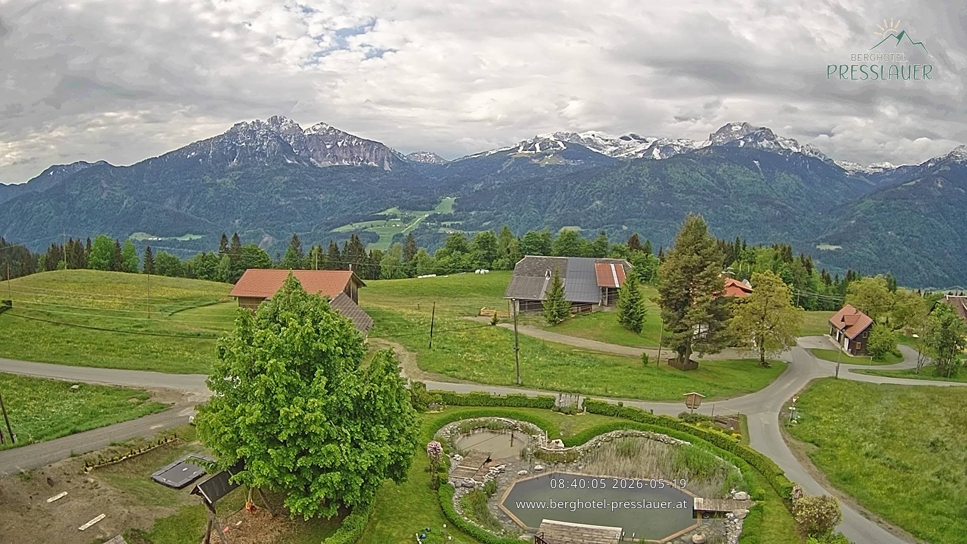 Archiv Foto Webcam Ausblick vom Berghotel Presslauer in Kärnten