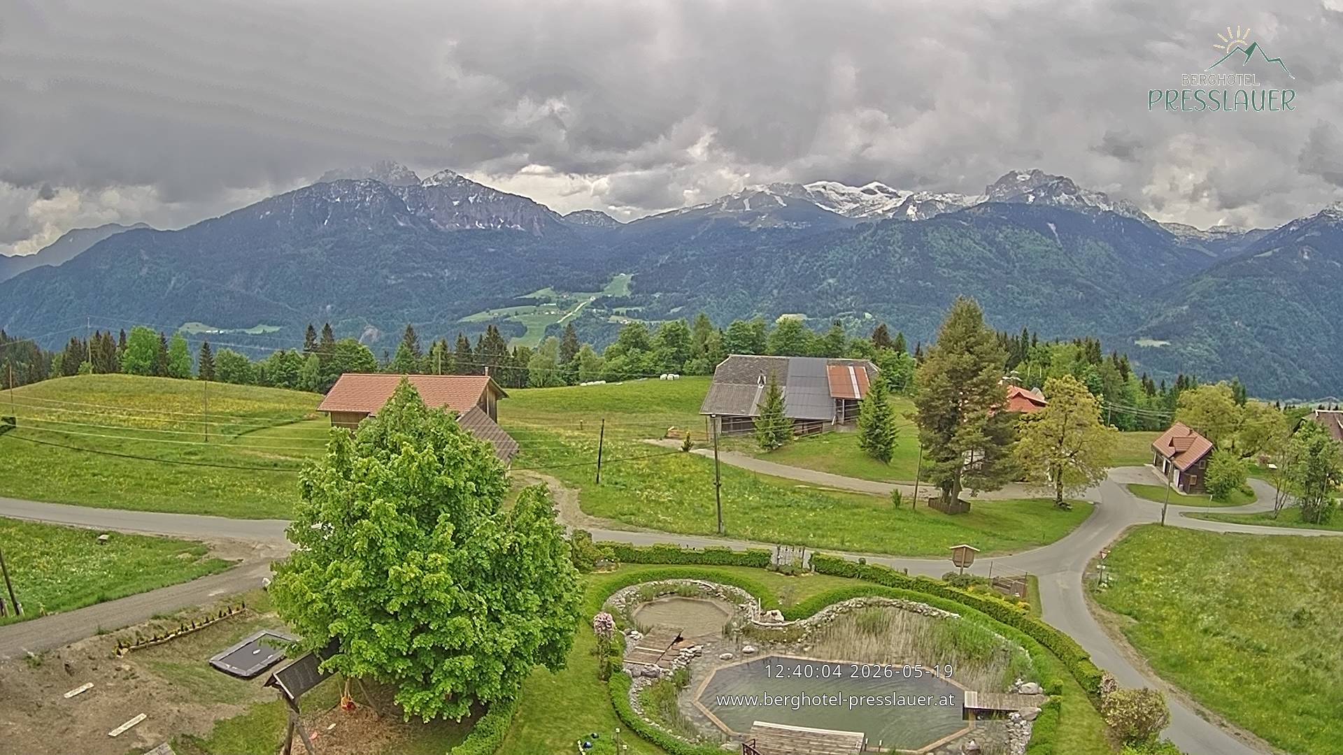 Archiv Foto Webcam Ausblick vom Berghotel Presslauer in Kärnten