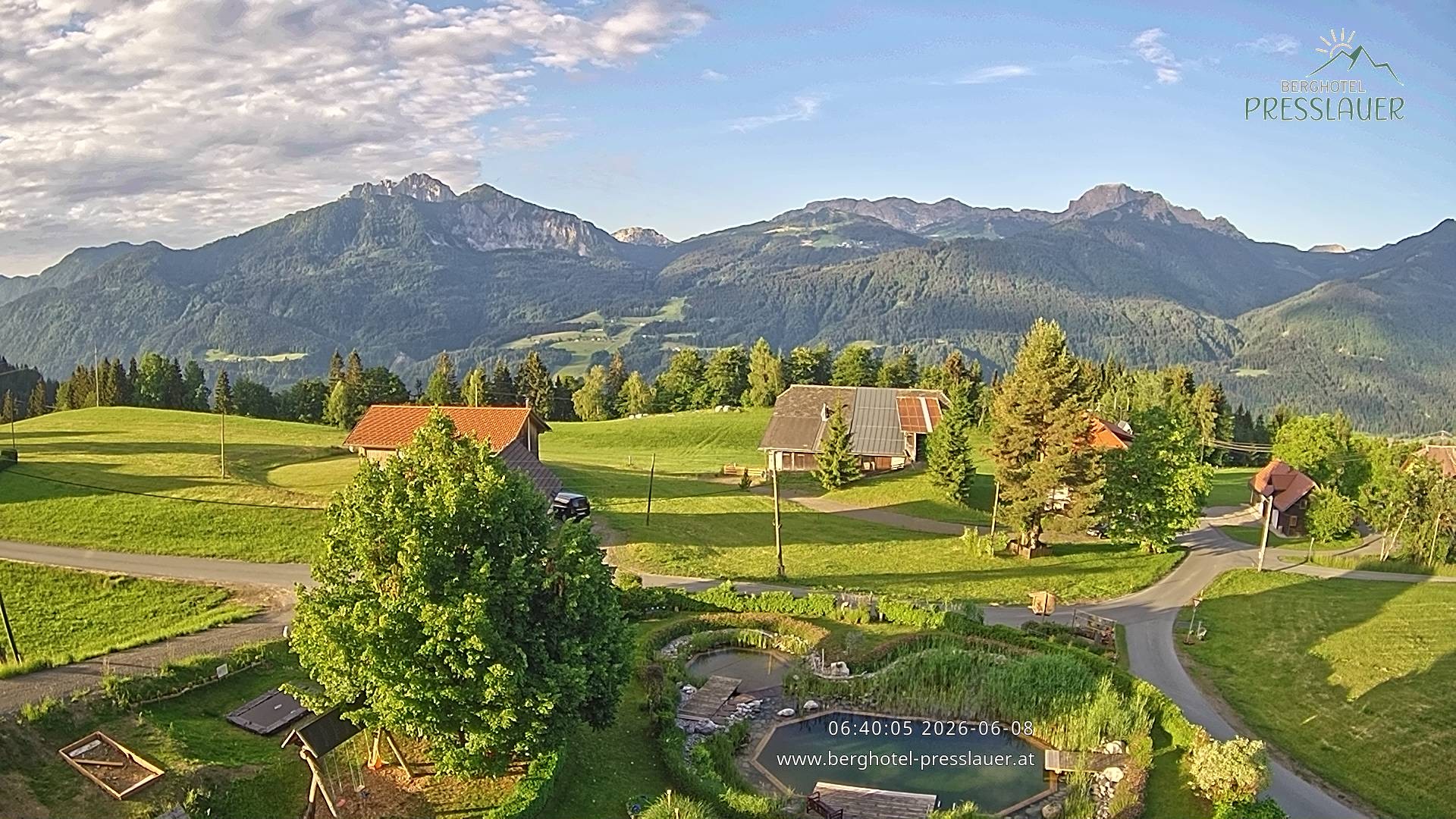 Archiv Foto Webcam Ausblick vom Berghotel Presslauer in Kärnten