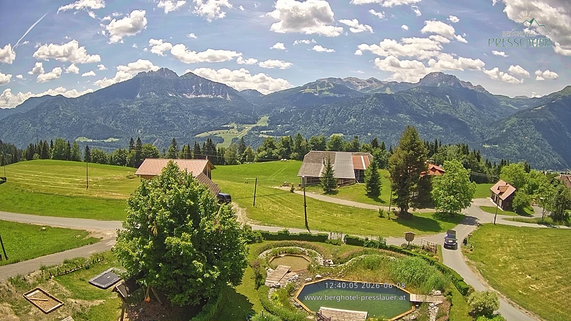 Archiv Foto Webcam Ausblick vom Berghotel Presslauer in Kärnten