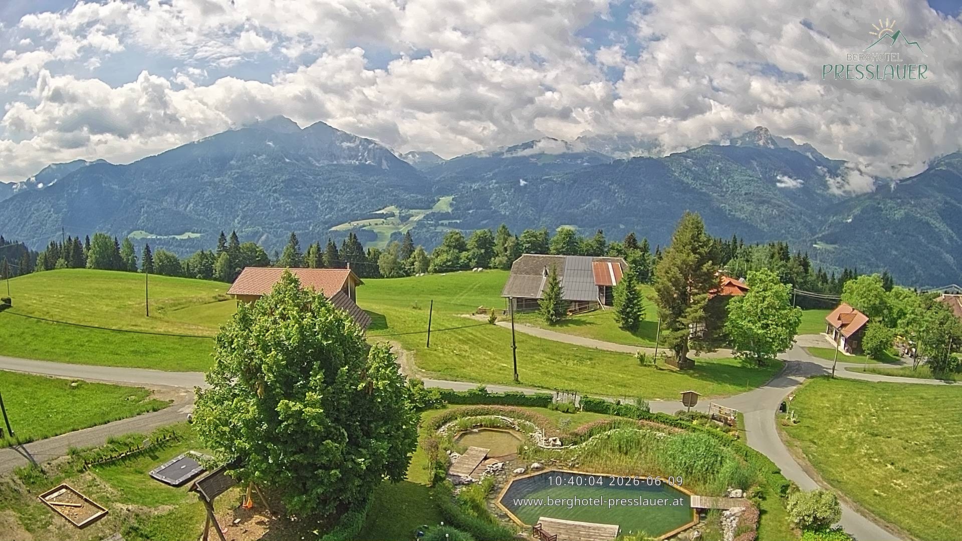 Archiv Foto Webcam Ausblick vom Berghotel Presslauer in Kärnten