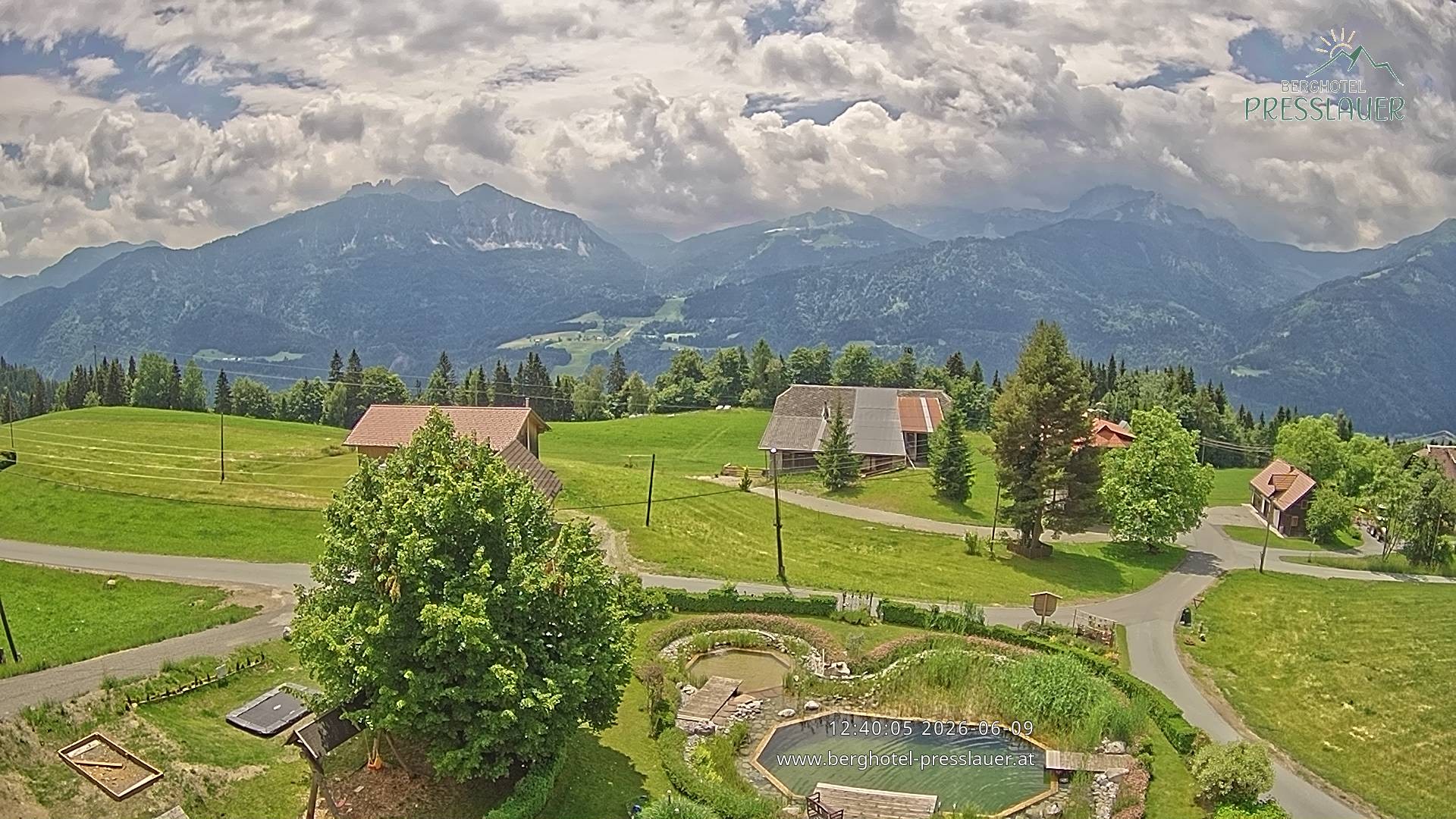 Archiv Foto Webcam Ausblick vom Berghotel Presslauer in Kärnten