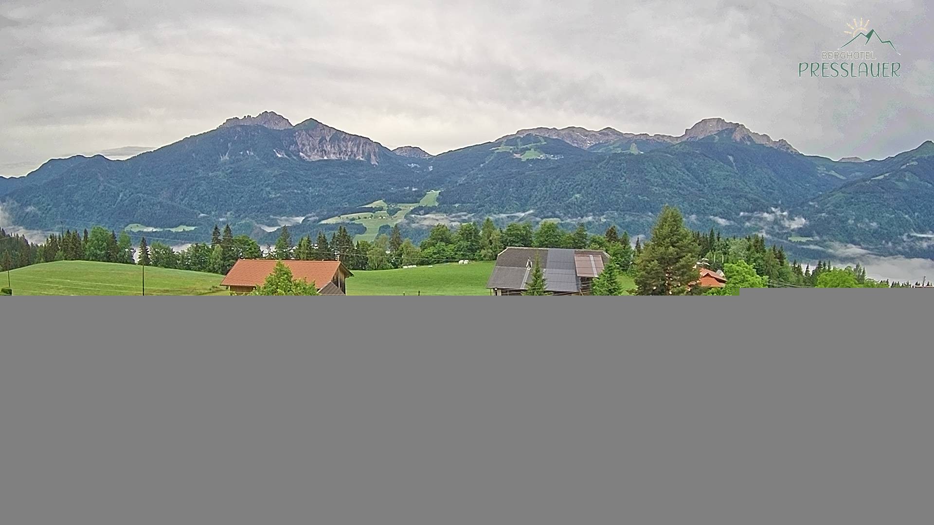 Archiv Foto Webcam Ausblick vom Berghotel Presslauer in Kärnten