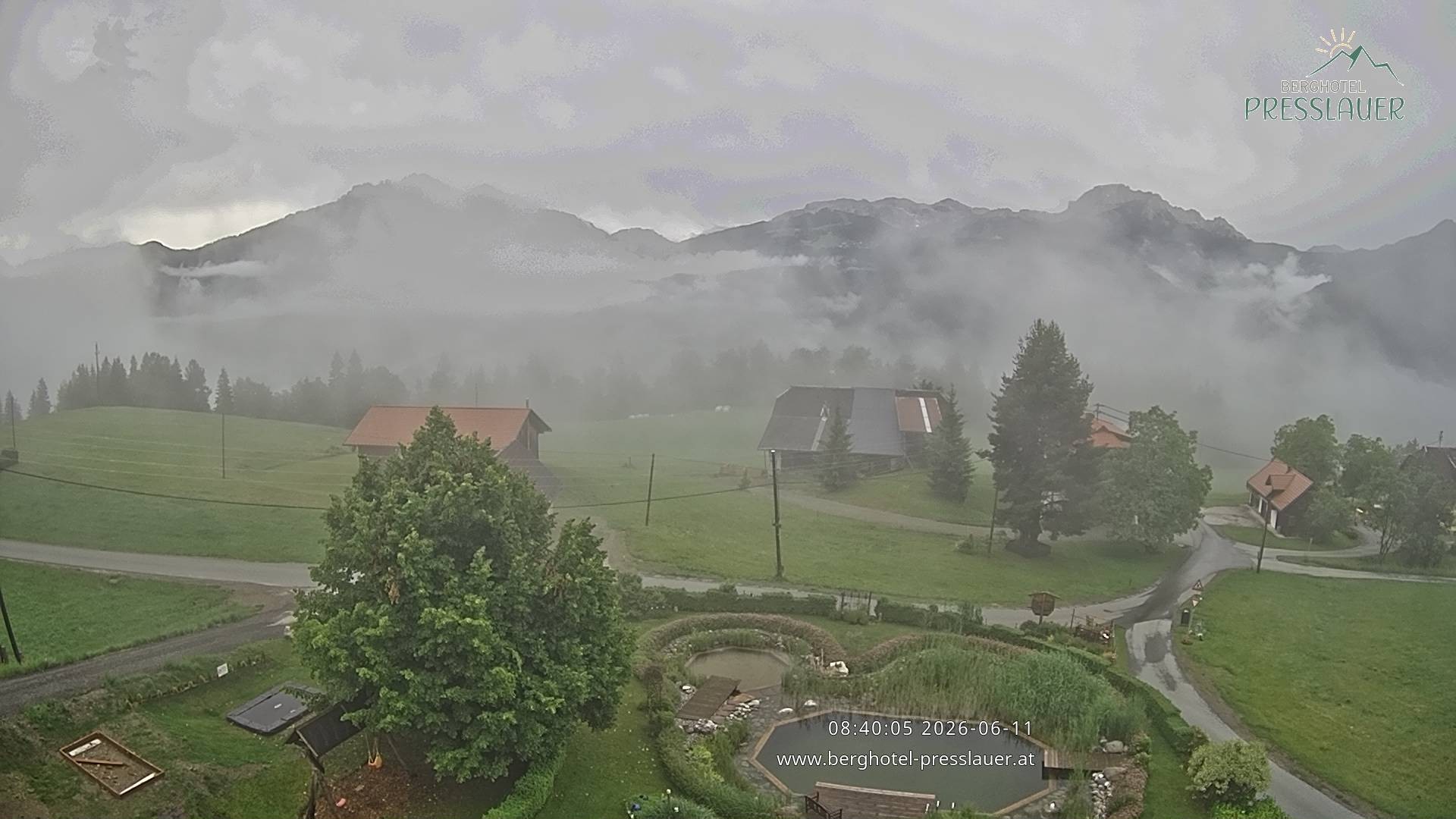 Archiv Foto Webcam Ausblick vom Berghotel Presslauer in Kärnten