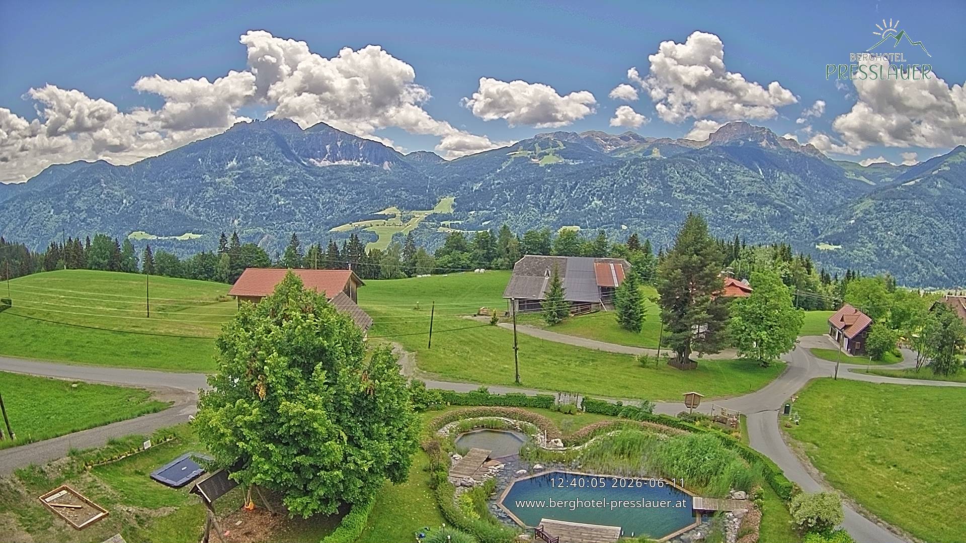 Archiv Foto Webcam Ausblick vom Berghotel Presslauer in Kärnten