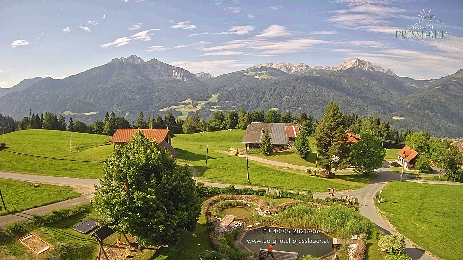 Archived image Webcam View from Mountain Hotel Presslauer